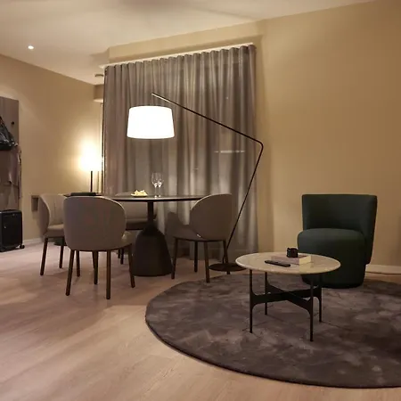 - Franklinstrasse Aparthotel *