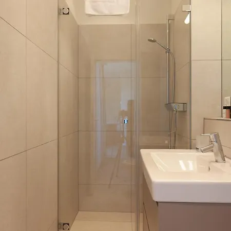 شقة فندقية - Franklinstrasse 4*
