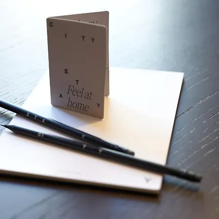 - Franklinstrasse 3*