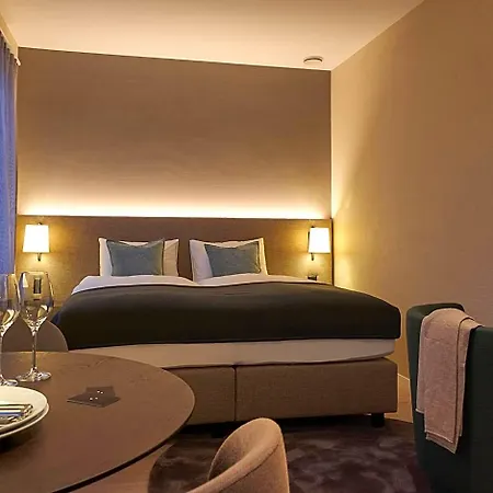 - Franklinstrasse شقة فندقية