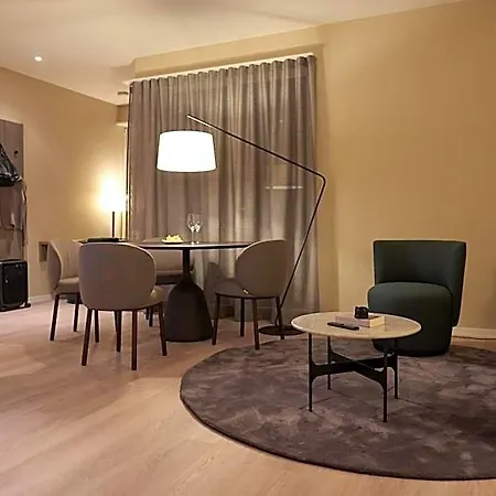 - Franklinstrasse شقة فندقية 4*