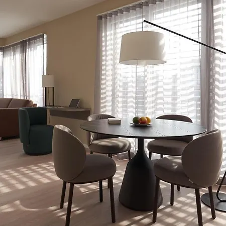 Aparthotel - Franklinstrasse 3*